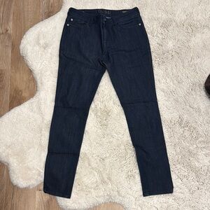 DL1961 Amanda Skinny Jeans in Geneva